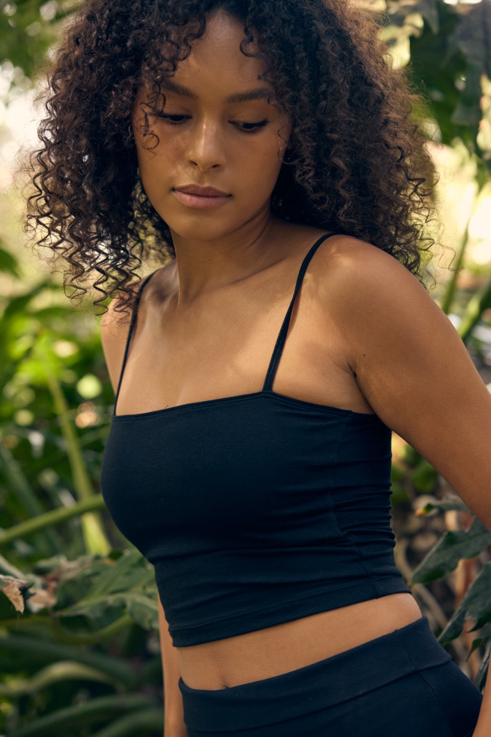 PINE STRAIGHT NECK TANK / BLACK