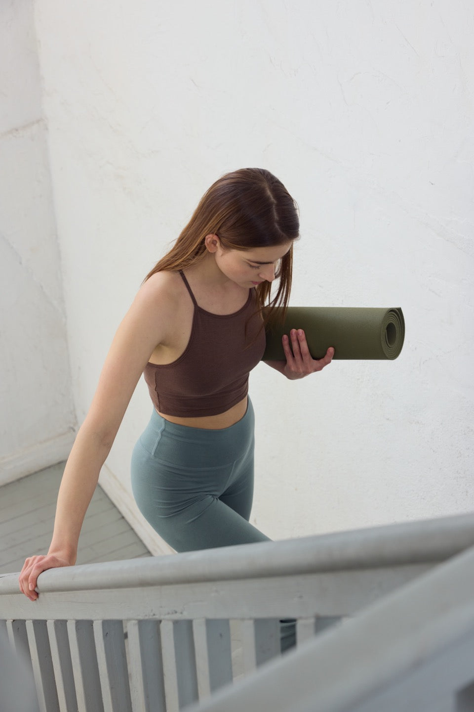 MONDO CROP TANK / ACORN