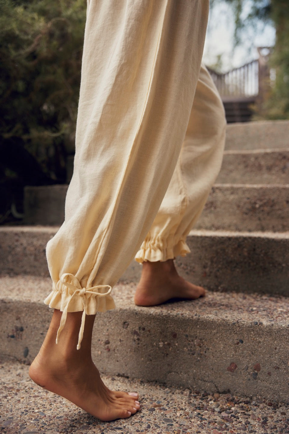 JASMIN LINEN PANTS / CREAM – SOKOI