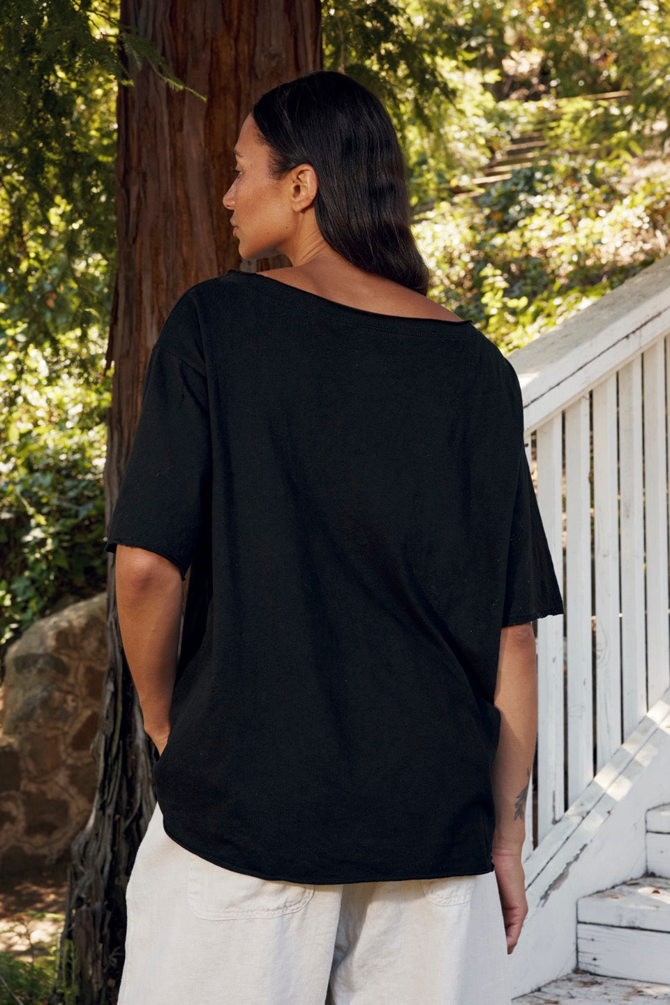 IRIS LINEN + COTTON TEE / BLACK