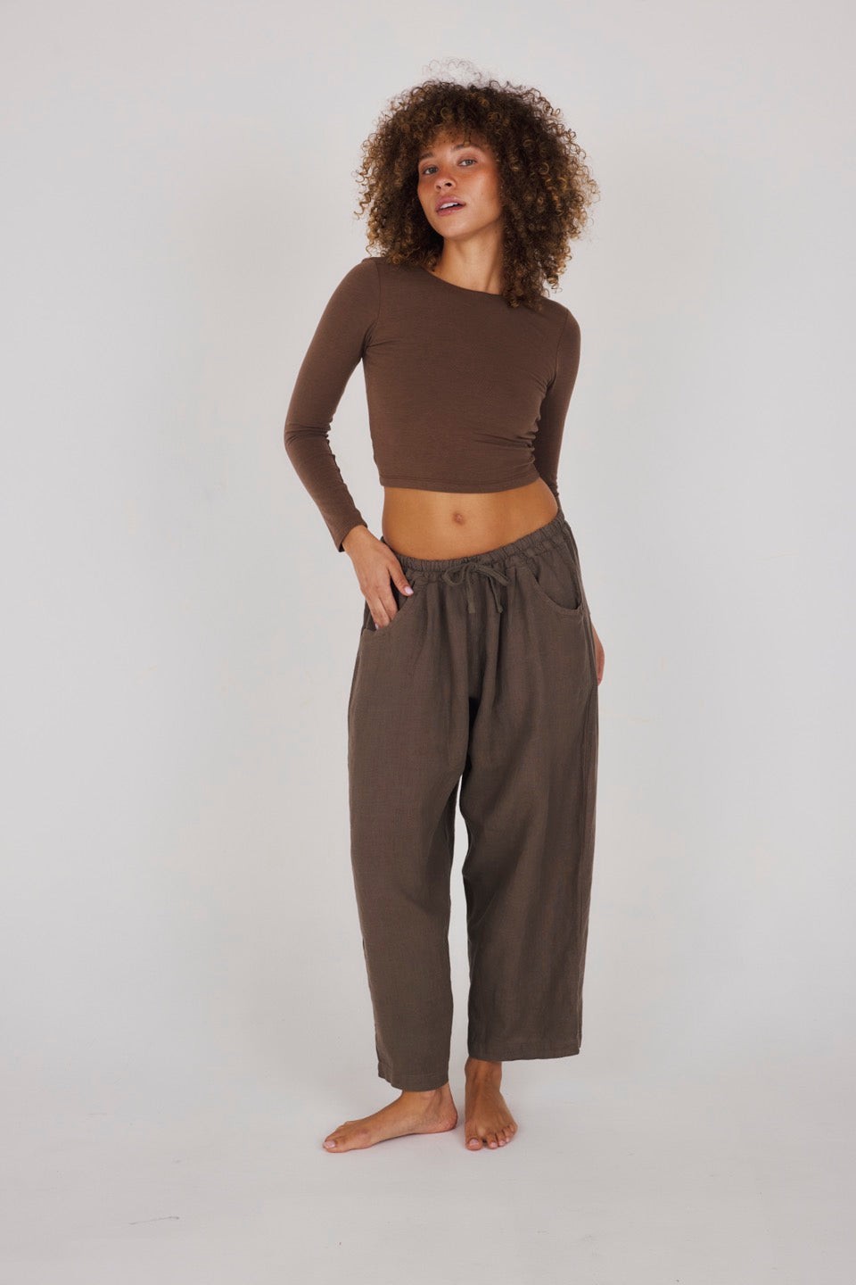 LAUREL LINEN PANTS / CHARCOAL – SOKOI