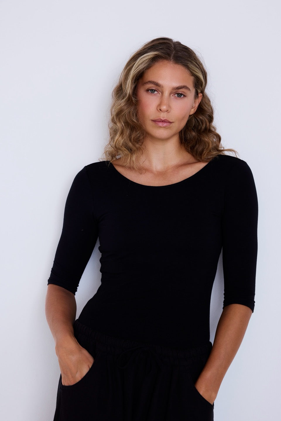 PEONY TOP / BLACK
