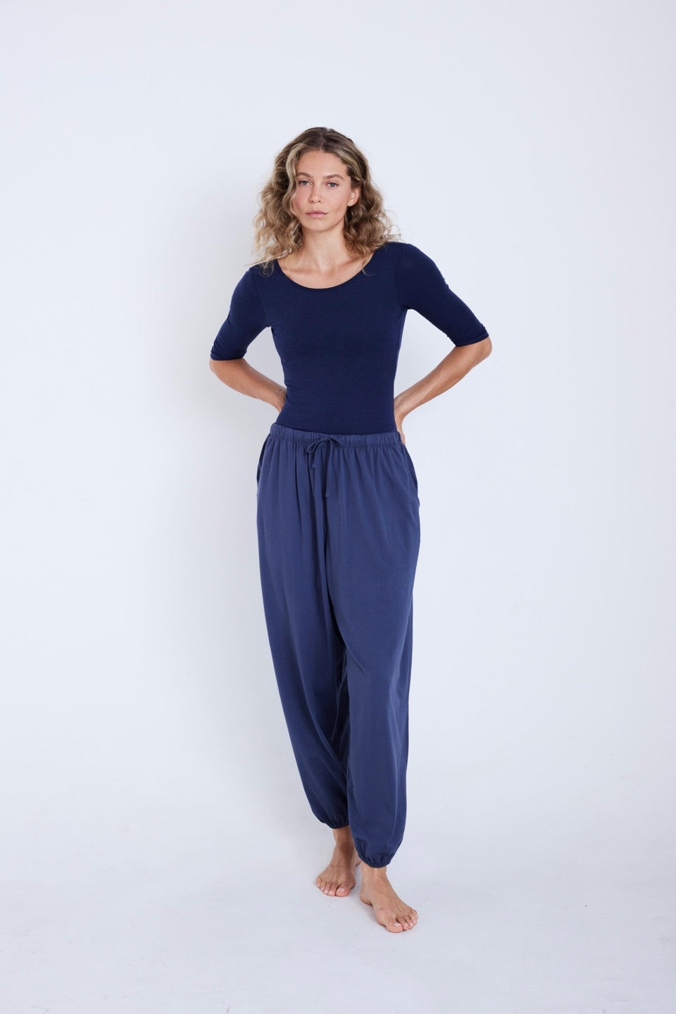 PEONY TOP / NAVY